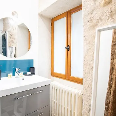 Charming T2 Near The City Center Apartman Tours