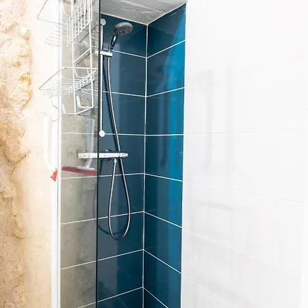 Charming T2 Near The City Center *